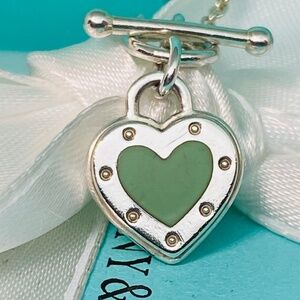 Return to Tiffany Blue Heart Tag Toggle Bracelet.